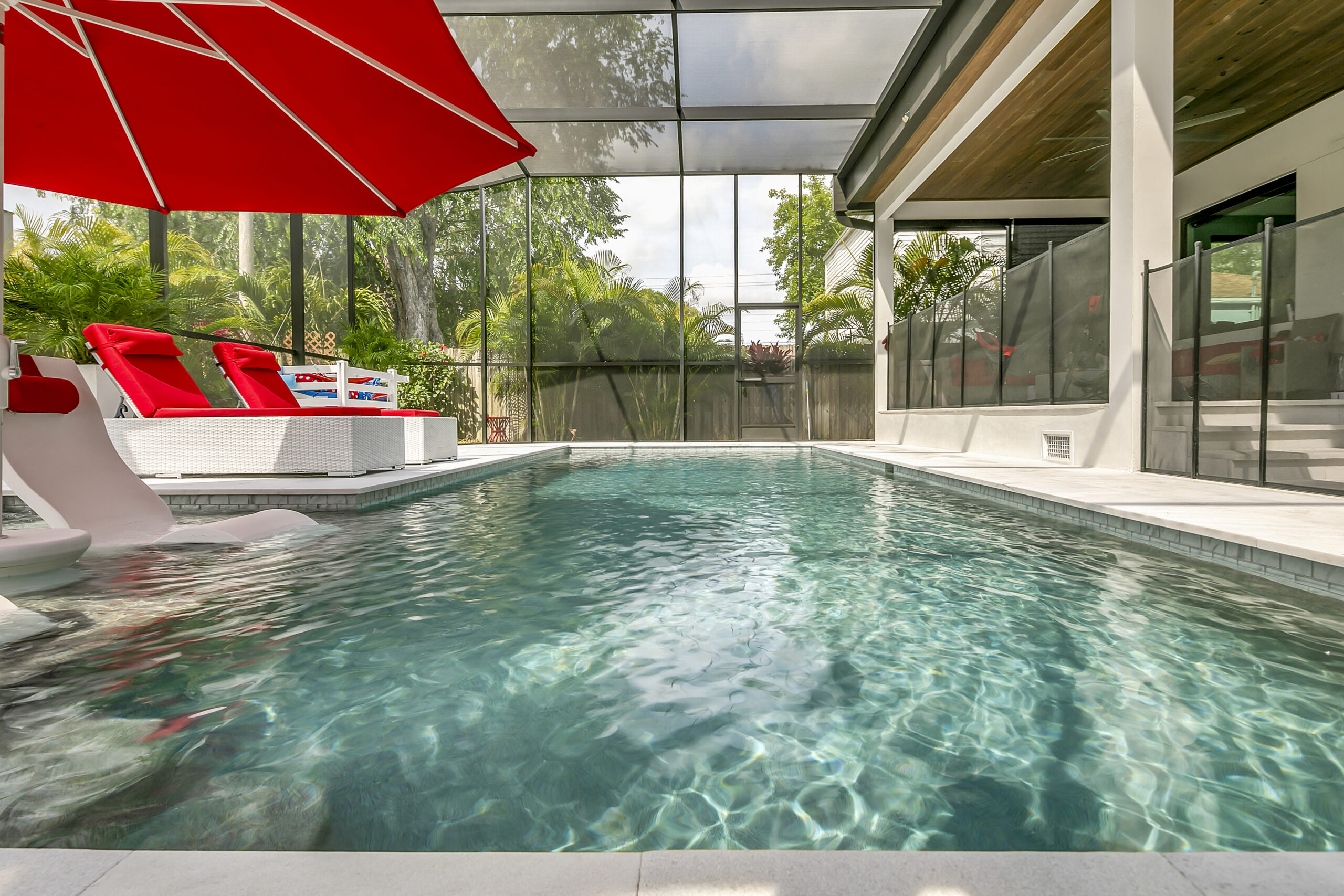 Larsen Pool & Spa