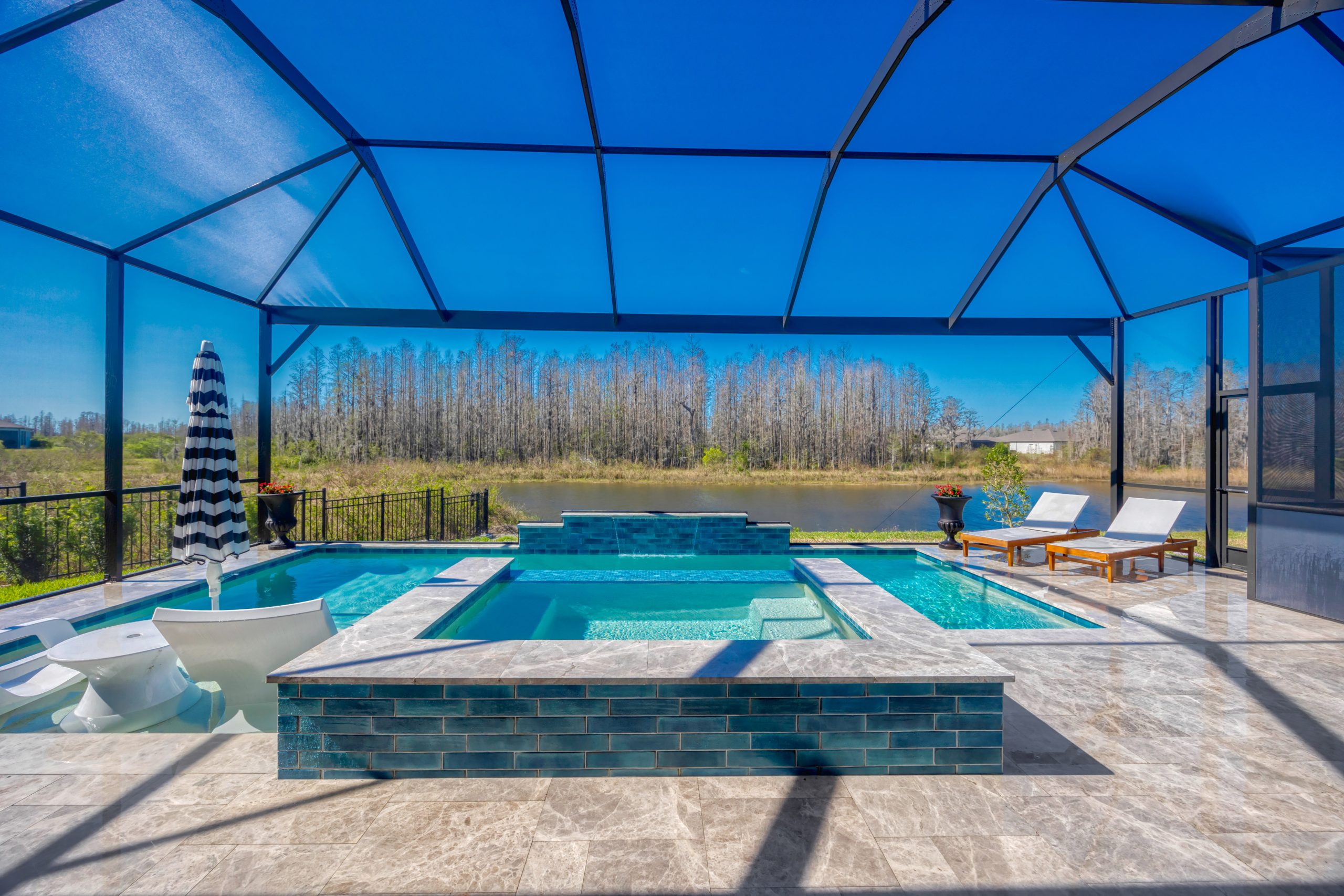 Larsen Pool & Spa