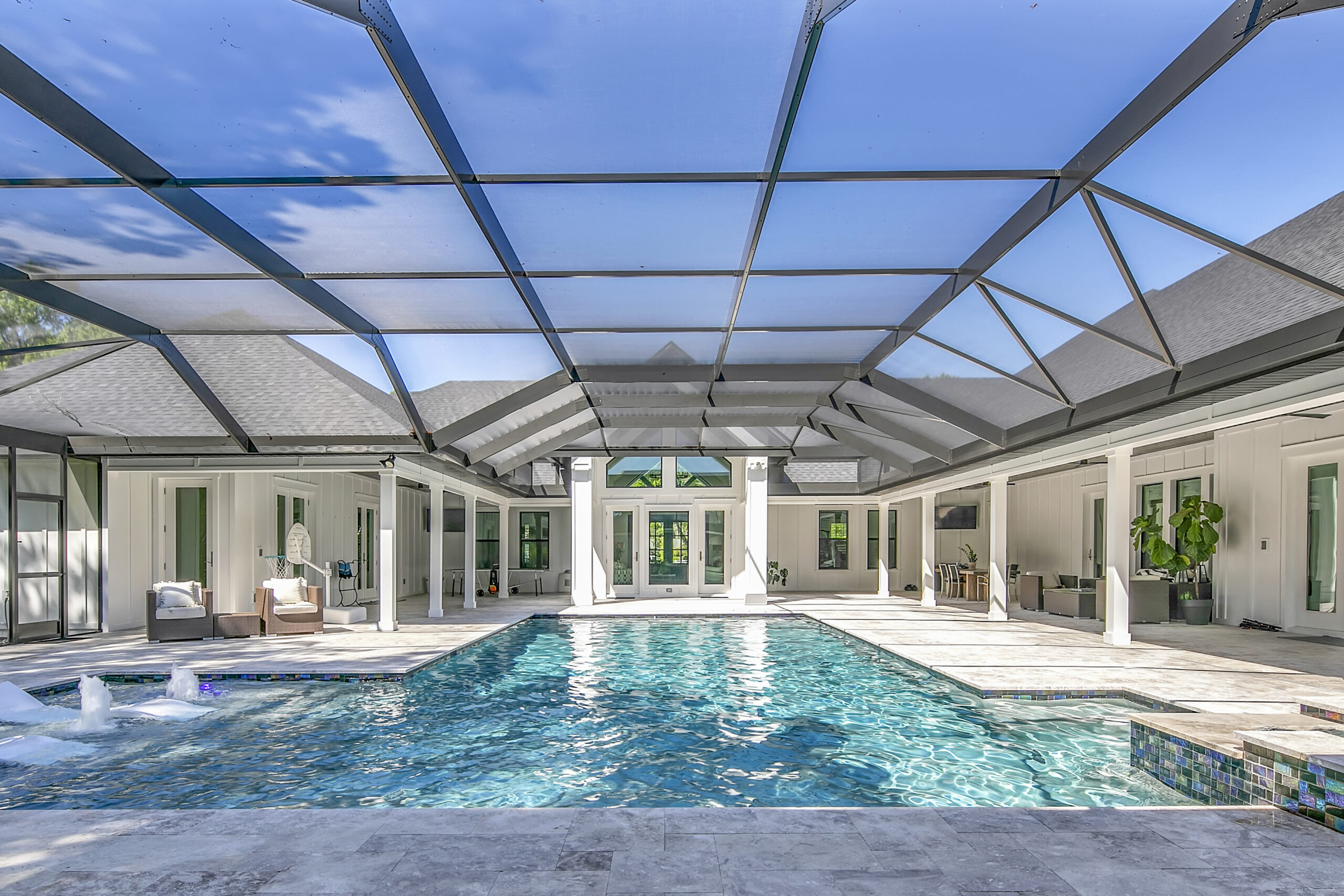 Larsen Pool & Spa