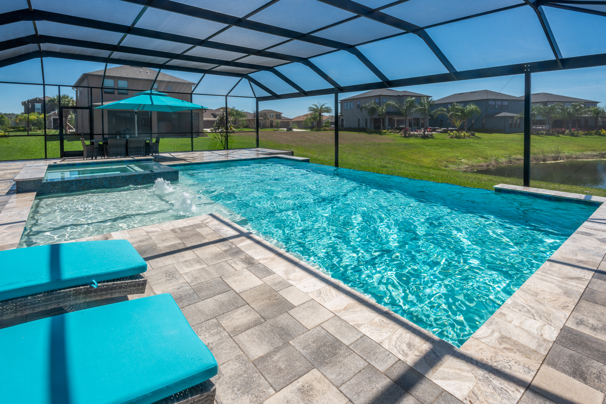 Larsen Pool & Spa